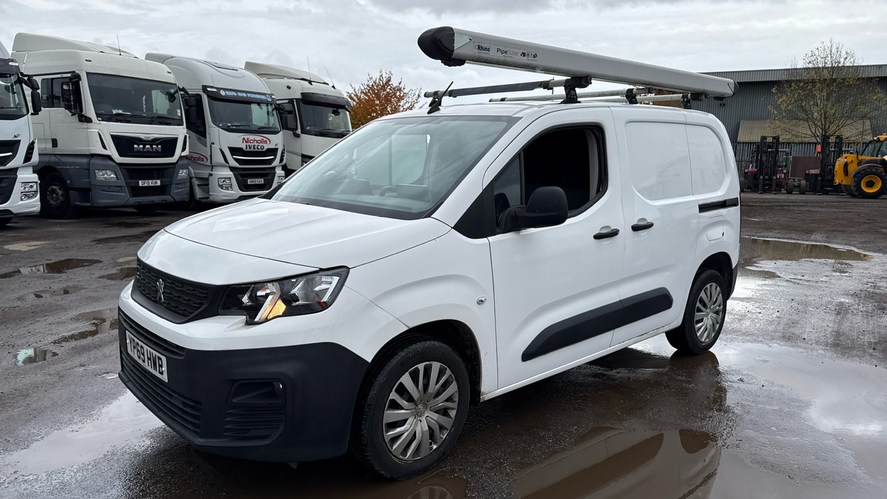 PEUGEOT PARTNER 1000 1.5 BlueHDi 100PS - Små varebil: billede 2 PEUGEOT PARTNER 1000 1.5 BlueHDi 100PS - Små varebil: billede 2