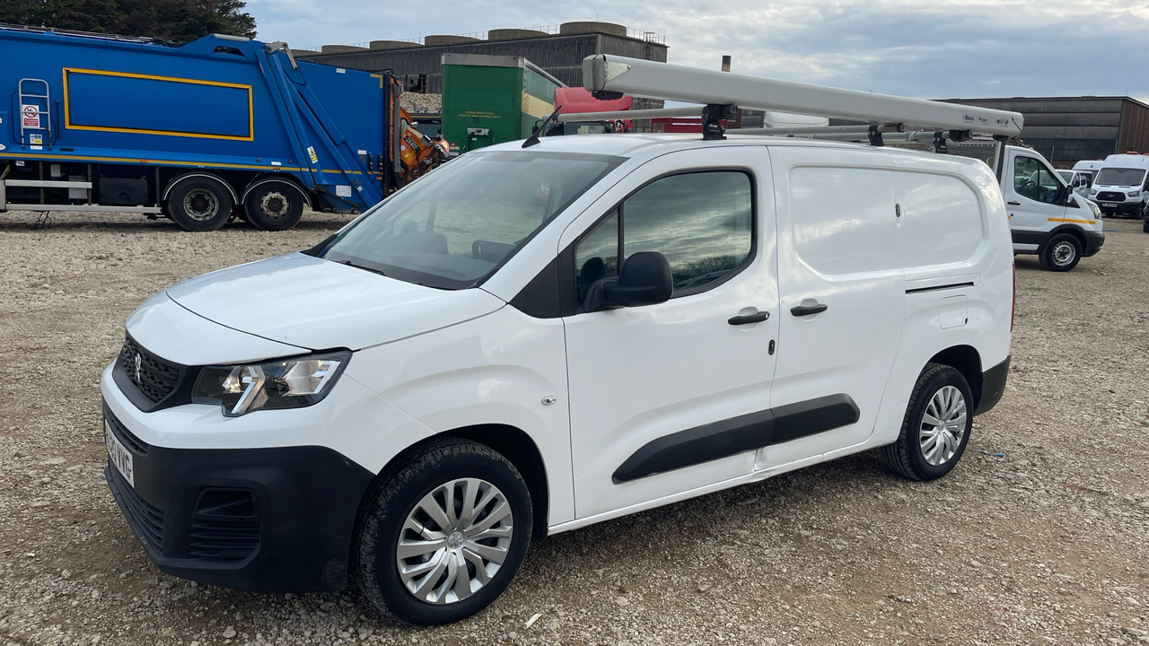 PEUGEOT PARTNER 850 1.5 BLUE HDI 100PS - Små varebil: billede 2 PEUGEOT PARTNER 850 1.5 BLUE HDI 100PS - Små varebil: billede 2