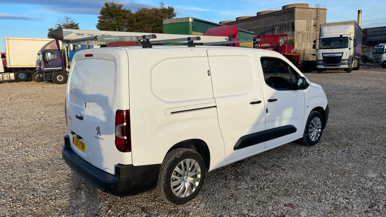 PEUGEOT PARTNER 850 1.5 BLUE HDI 100PS - Små varebil: billede 4 PEUGEOT PARTNER 850 1.5 BLUE HDI 100PS - Små varebil: billede 4