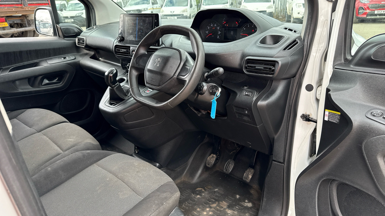 Peugeot Partner 1000 1.6 BLUEHDI 100PS - Små varebil: billede 5 Peugeot Partner 1000 1.6 BLUEHDI 100PS - Små varebil: billede 5