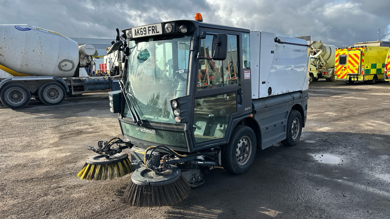 SCHMIDT SWINGO  200 - Fejebil: billede 2 SCHMIDT SWINGO  200 - Fejebil: billede 2