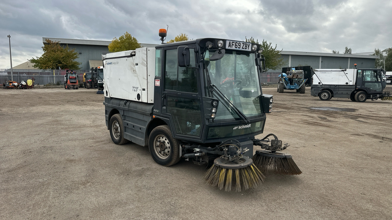 SCHMIDT SWINGO 200 - Fejebil: billede 2 SCHMIDT SWINGO 200 - Fejebil: billede 2