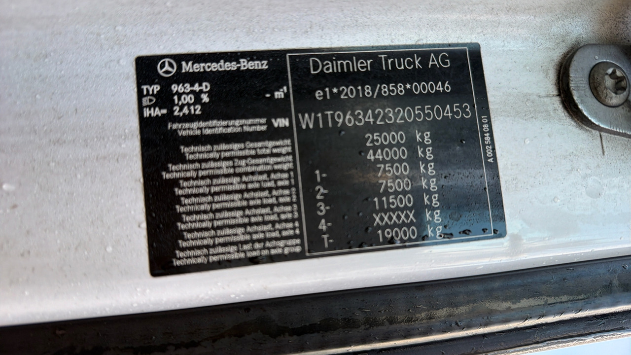 Trækker Mercedes-Benz Actros 2545: billede 11
