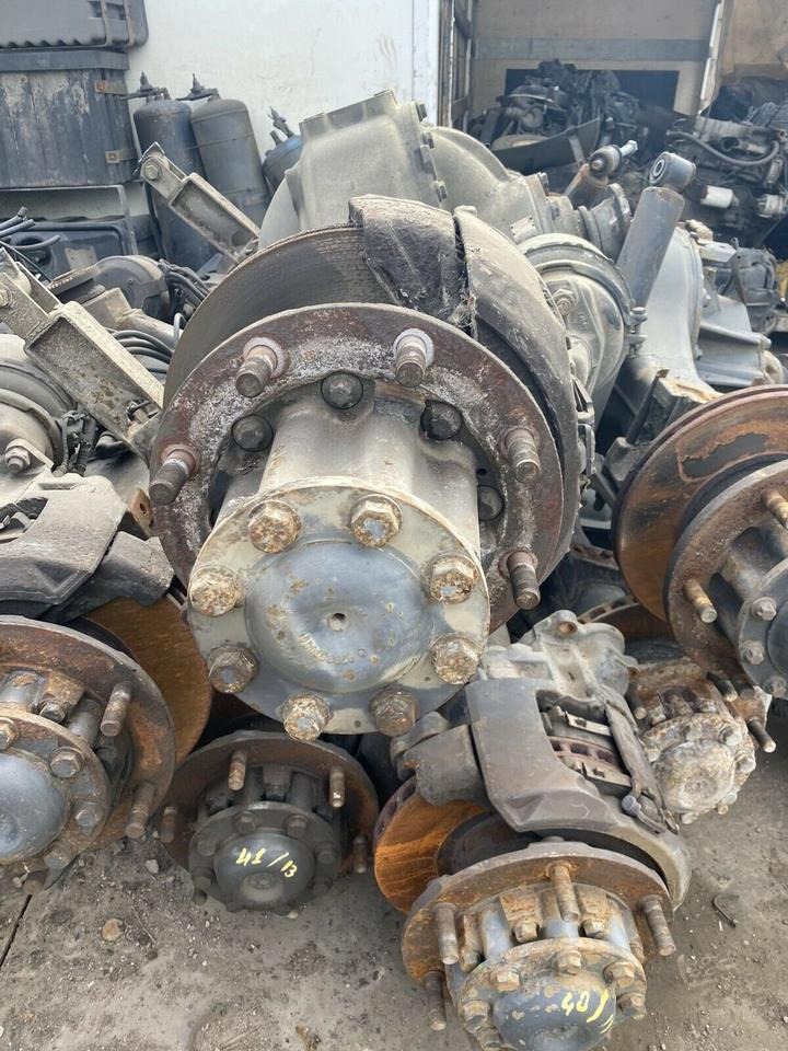 Atego 12 23 Hinterachse komplett Differential Übersetzung 43 10 - Bagaksel for Lastbil: billede 4 Atego 12 23 Hinterachse komplett Differential Übersetzung 43 10 - Bagaksel for Lastbil: billede 4