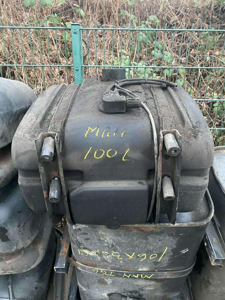 MAN TGL Original Tank Tankbehälter 100L - Brændstoftank for Lastbil: billede 1 MAN TGL Original Tank Tankbehälter 100L - Brændstoftank for Lastbil: billede 1