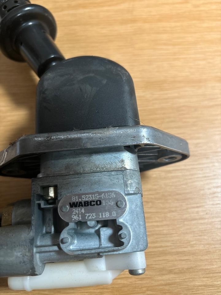 MAN WABCO Handbremsventil / Festellbremse 81.52315-6156 - Gearstang for Lastbil: billede 3 MAN WABCO Handbremsventil / Festellbremse 81.52315-6156 - Gearstang for Lastbil: billede 3