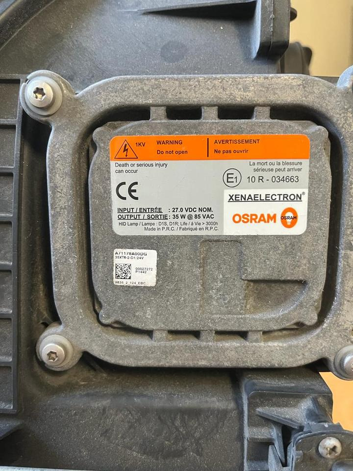 Mercedes Actros Bi Xenon Scheinwerfer Vorne Links A9608200639 - Forlygte for Lastbil: billede 3 Mercedes Actros Bi Xenon Scheinwerfer Vorne Links A9608200639 - Forlygte for Lastbil: billede 3