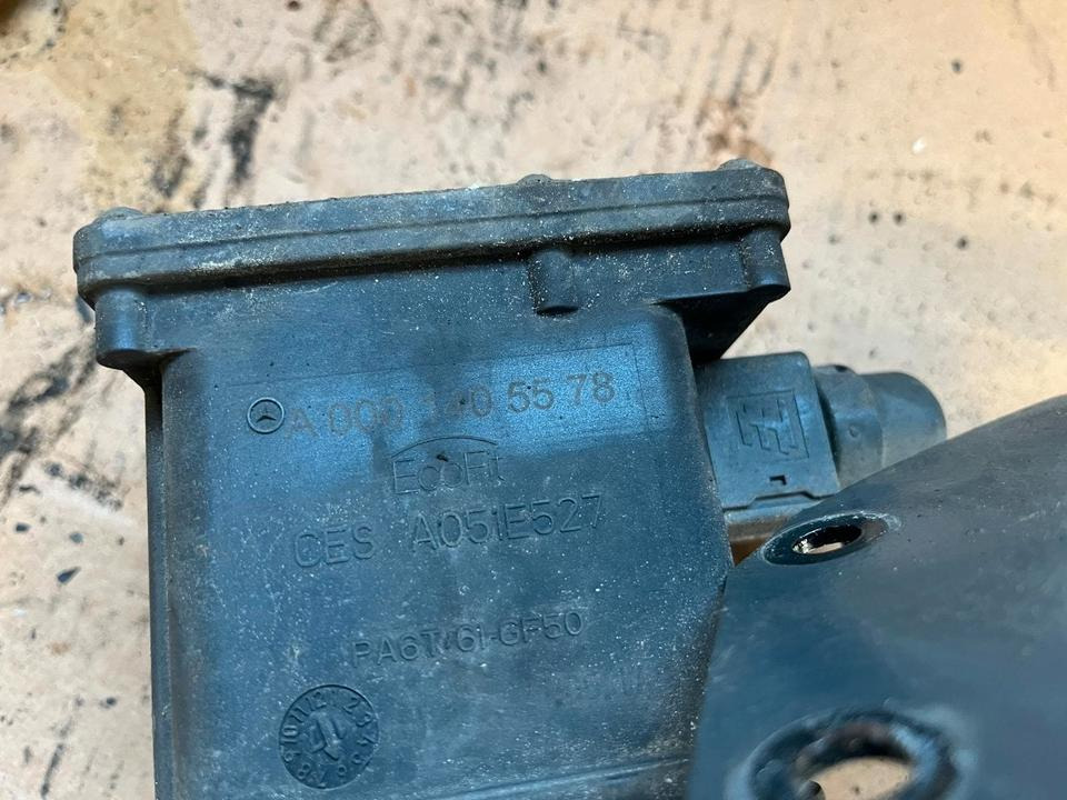 Mercedes Actros MP4 AdBlue Pumpe A0001405578 - Brændstofpumpe for Lastbil: billede 2 Mercedes Actros MP4 AdBlue Pumpe A0001405578 - Brændstofpumpe for Lastbil: billede 2