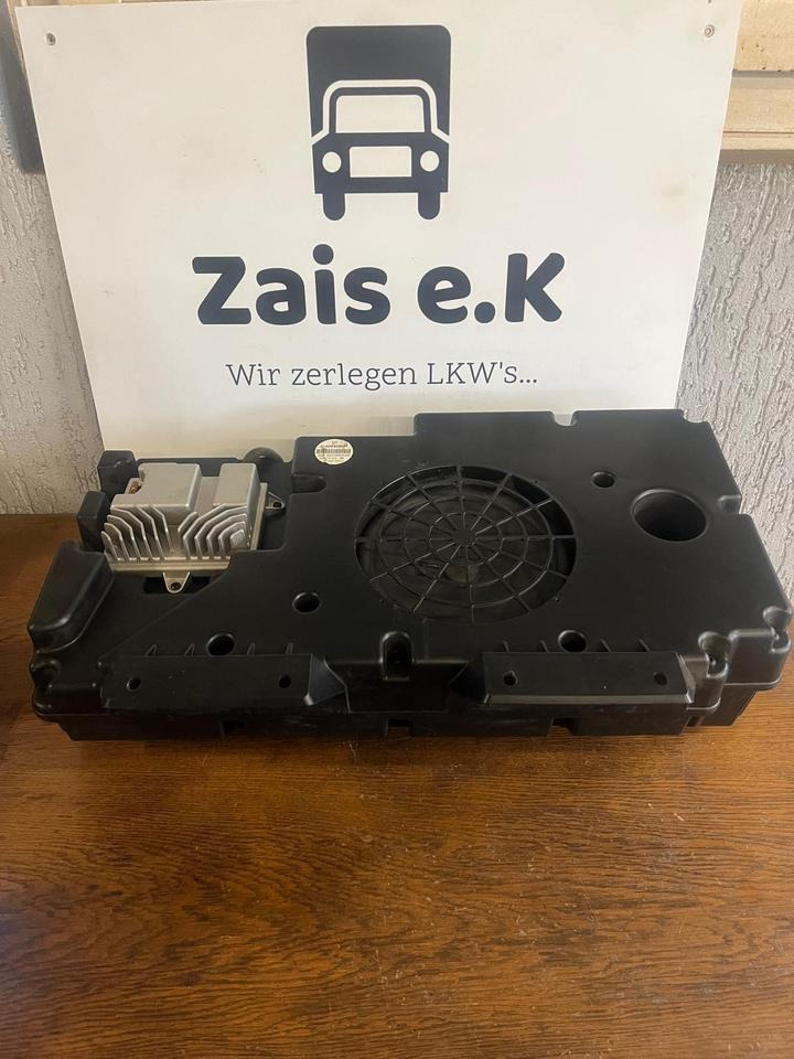 Mercedes Actros MP4 Subwoofer Soundsystem Bass A0018206202 - Instrumentbræt for Lastbil: billede 1 Mercedes Actros MP4 Subwoofer Soundsystem Bass A0018206202 - Instrumentbræt for Lastbil: billede 1