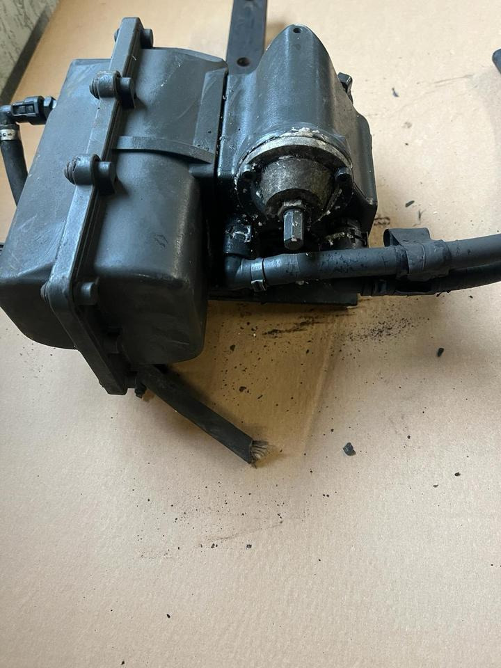 Mercedes-Benz Actros Atego EU4 EU5 AdBlue Pumpe A0001400478 - Brændstofpumpe for Lastbil: billede 4 Mercedes-Benz Actros Atego EU4 EU5 AdBlue Pumpe A0001400478 - Brændstofpumpe for Lastbil: billede 4