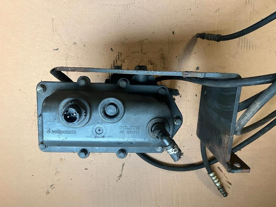 Mercedes-Benz Actros Atego EU4 EU5 AdBlue Pumpe A0001400578 - Brændstofpumpe for Lastbil: billede 1 Mercedes-Benz Actros Atego EU4 EU5 AdBlue Pumpe A0001400578 - Brændstofpumpe for Lastbil: billede 1