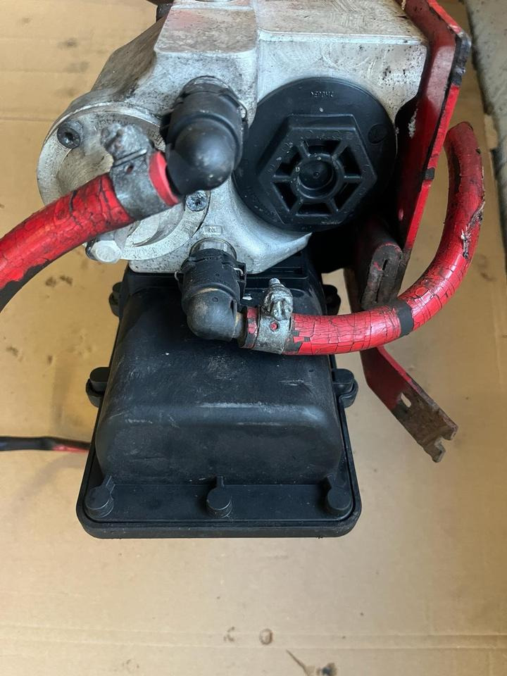 Mercedes-Benz Actros Atego EU4 EU5 AdBlue Pumpe A0001401578 - Brændstofpumpe for Lastbil: billede 5 Mercedes-Benz Actros Atego EU4 EU5 AdBlue Pumpe A0001401578 - Brændstofpumpe for Lastbil: billede 5