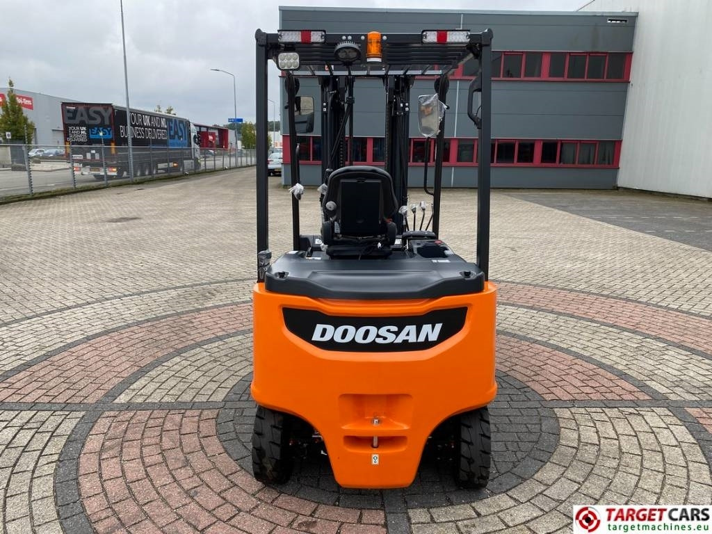 Doosan B35X-7 Plus Electric Forklift 3.5T Triplex-482cm - El gaffeltruck: billede 5 Doosan B35X-7 Plus Electric Forklift 3.5T Triplex-482cm - El gaffeltruck: billede 5