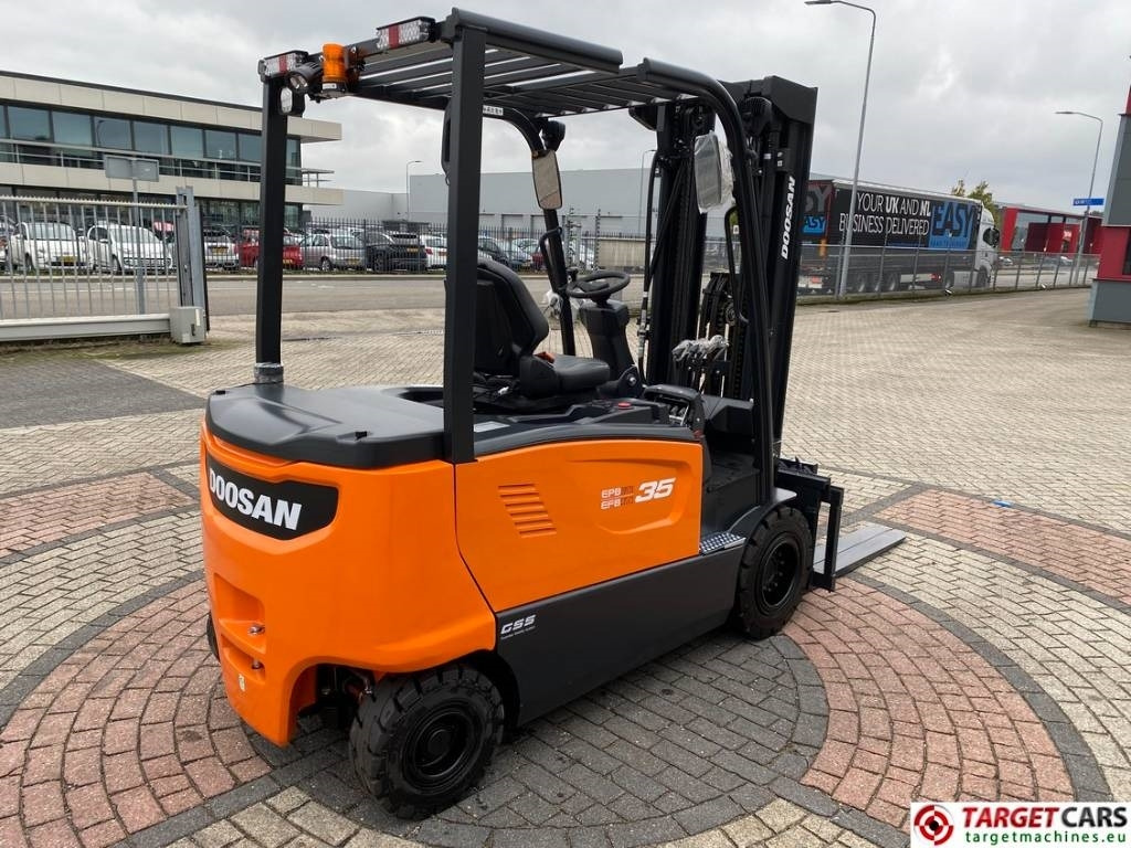 Doosan B35X-7 Plus Electric Forklift 3.5T Triplex-482cm - El gaffeltruck: billede 4 Doosan B35X-7 Plus Electric Forklift 3.5T Triplex-482cm - El gaffeltruck: billede 4