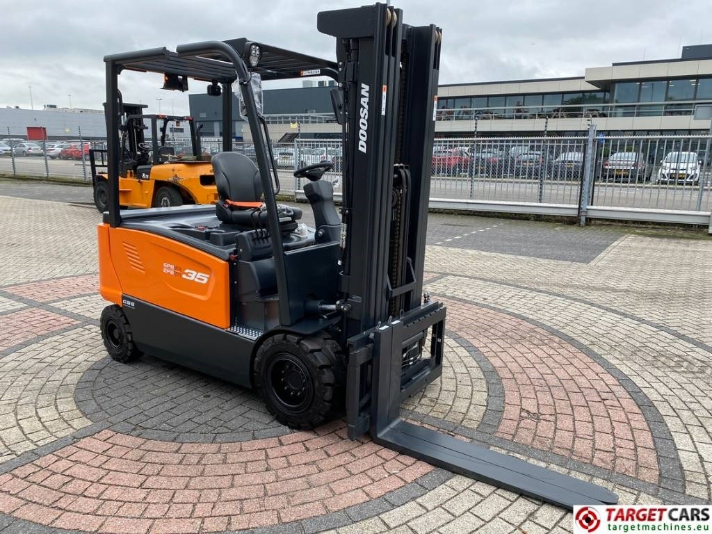 Doosan B35X-7 Plus Electric Forklift 3.5T Triplex-482cm - El gaffeltruck: billede 3 Doosan B35X-7 Plus Electric Forklift 3.5T Triplex-482cm - El gaffeltruck: billede 3