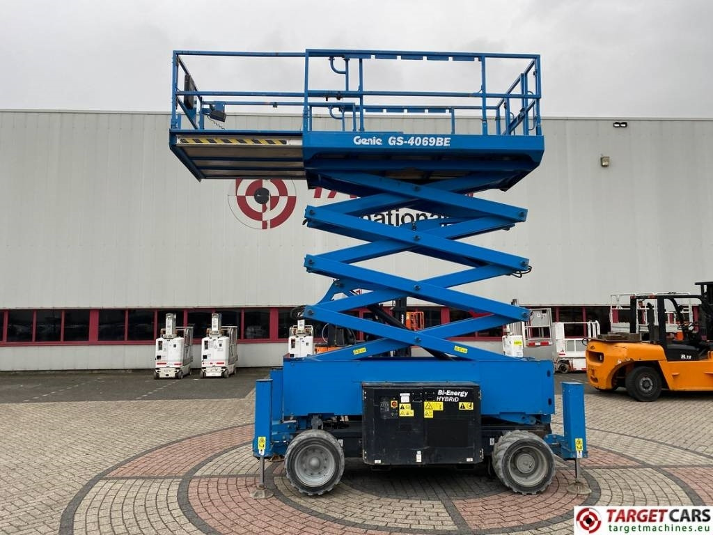 Genie GS-4069BE HyBrid Scissor Work Lift 1412cm - Sakselift: billede 5 Genie GS-4069BE HyBrid Scissor Work Lift 1412cm - Sakselift: billede 5