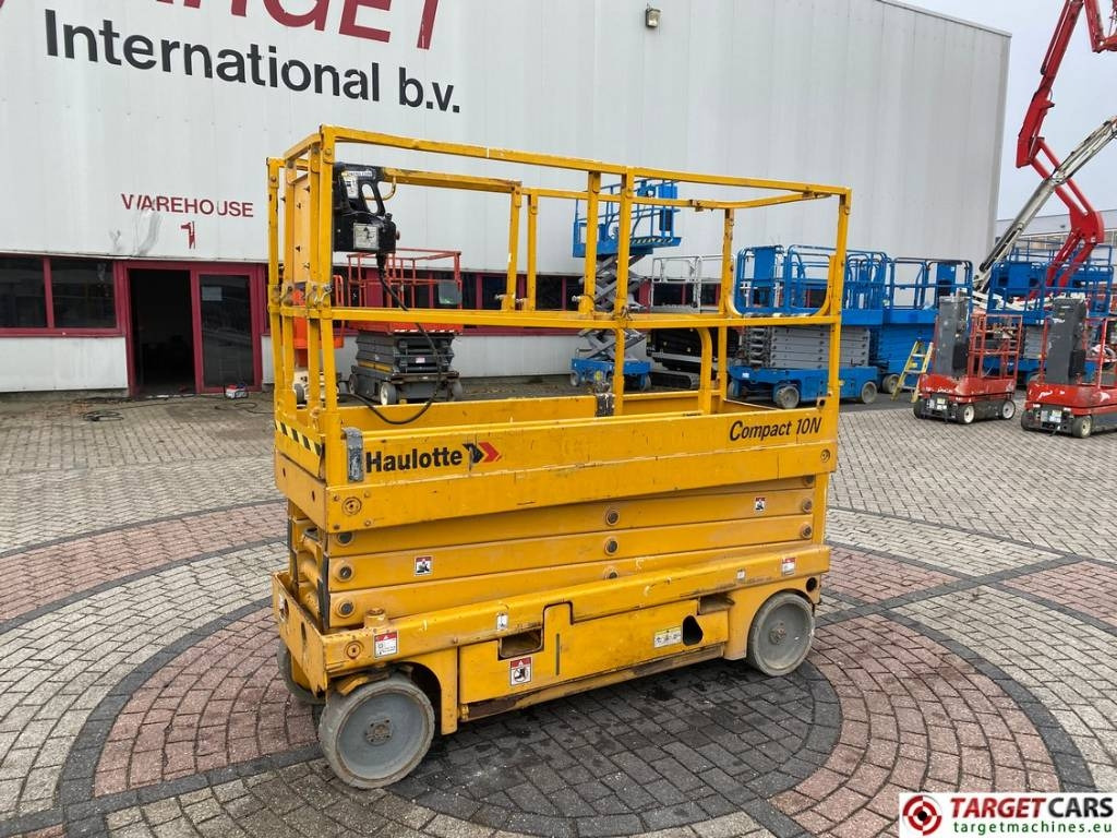 Haulotte Compact 10N Electric Scissor Work Lift 1000cm - Sakselift: billede 1 Haulotte Compact 10N Electric Scissor Work Lift 1000cm - Sakselift: billede 1