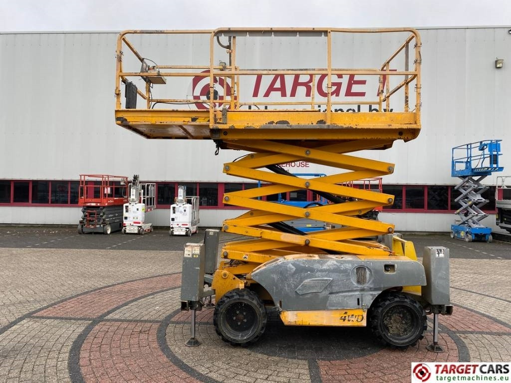 Haulotte Compact 12DX Diesel 4x4 Scissor Work Lift 1206cm - Sakselift: billede 5 Haulotte Compact 12DX Diesel 4x4 Scissor Work Lift 1206cm - Sakselift: billede 5