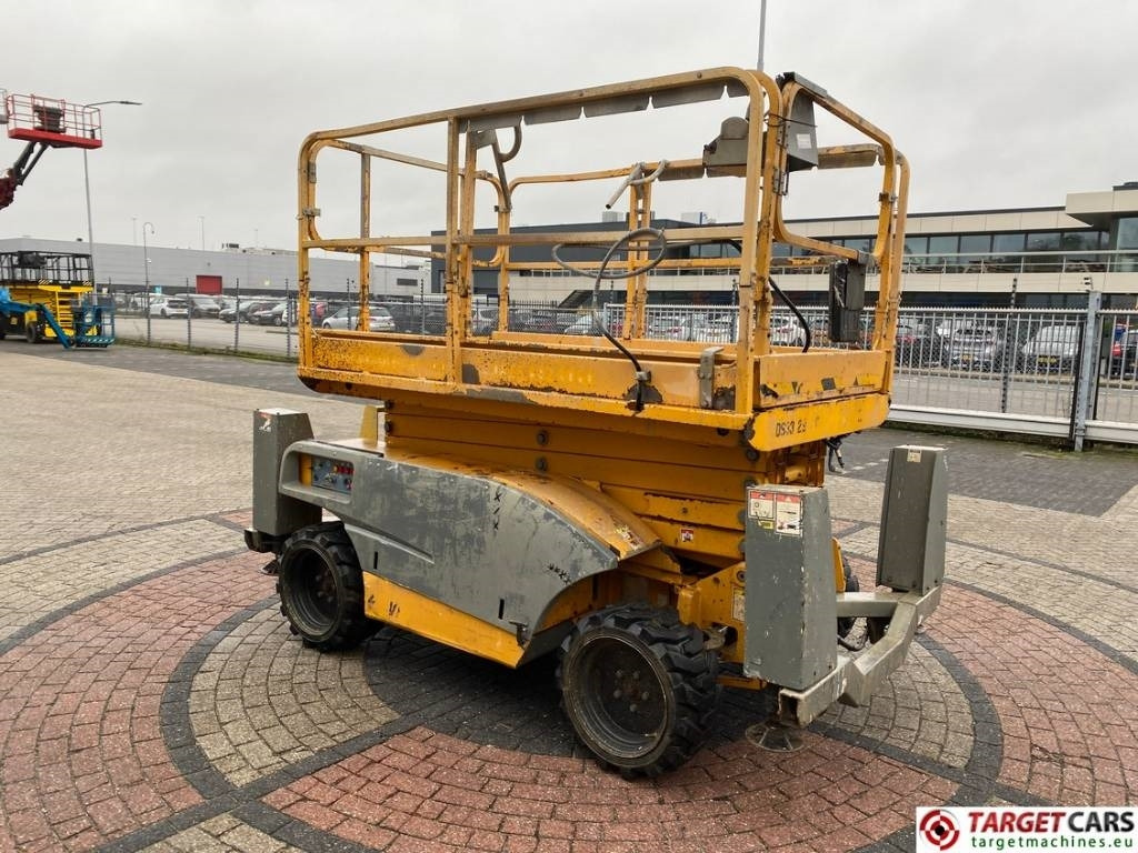 Haulotte Compact 12DX Diesel 4x4 Scissor Work Lift 1206cm - Sakselift: billede 2 Haulotte Compact 12DX Diesel 4x4 Scissor Work Lift 1206cm - Sakselift: billede 2
