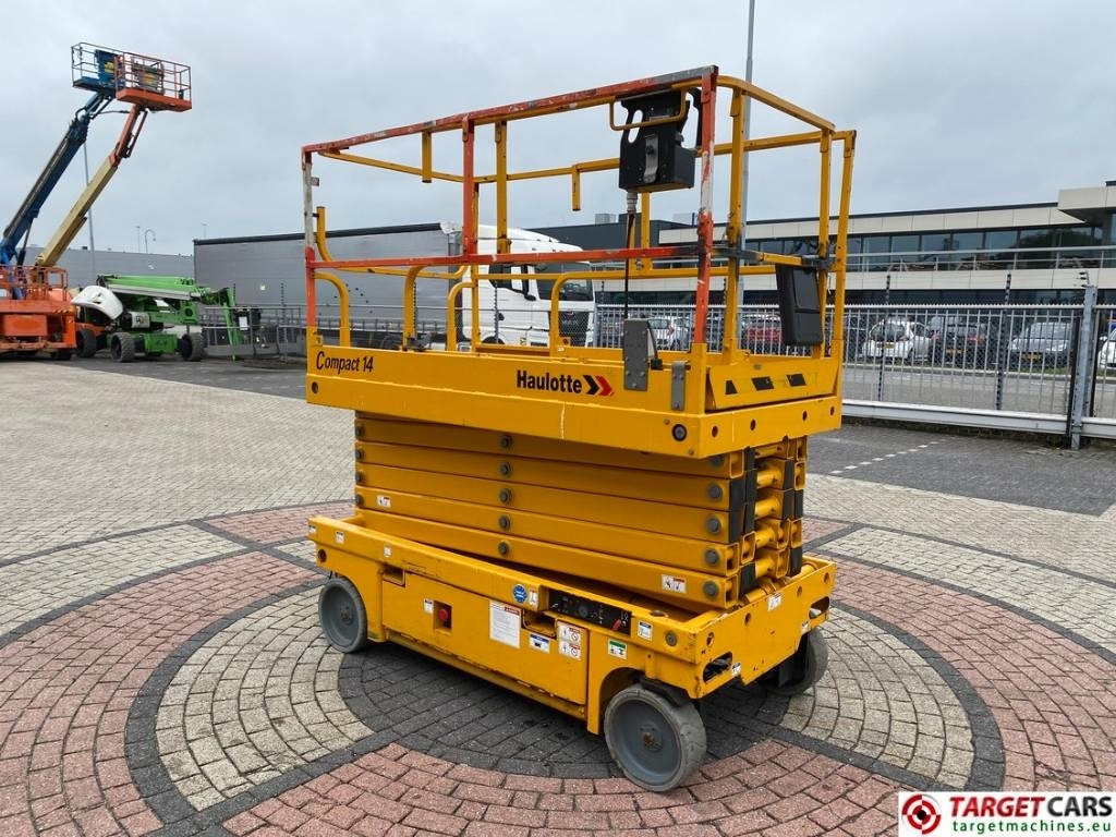 Haulotte Compact 14 Electric Scissor Work Lift 1385cm - Sakselift: billede 2 Haulotte Compact 14 Electric Scissor Work Lift 1385cm - Sakselift: billede 2