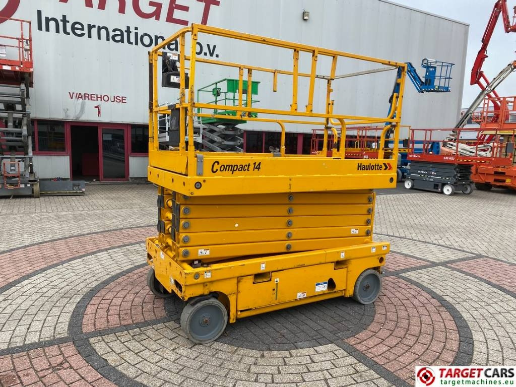 Haulotte Compact 14 Electric Scissor Work Lift 1385cm - Sakselift: billede 1 Haulotte Compact 14 Electric Scissor Work Lift 1385cm - Sakselift: billede 1