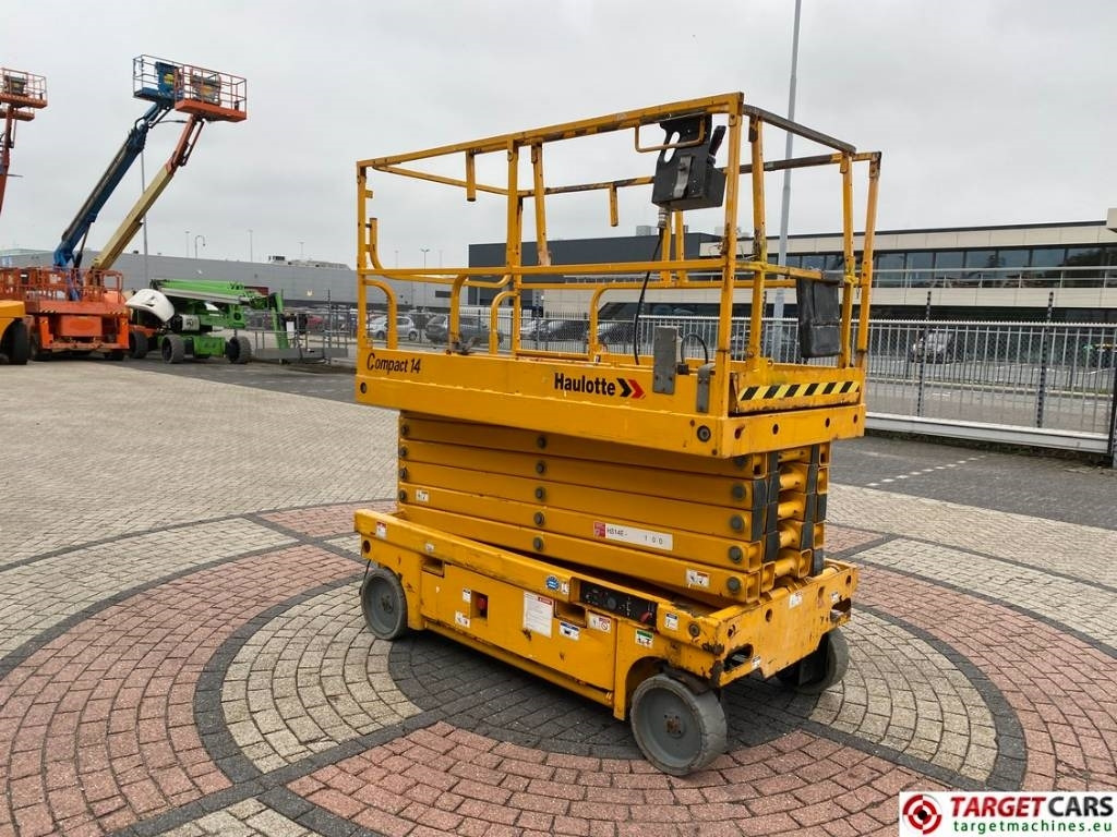 Haulotte Compact 14 Electric Scissor Work Lift 1385cm - Sakselift: billede 2 Haulotte Compact 14 Electric Scissor Work Lift 1385cm - Sakselift: billede 2