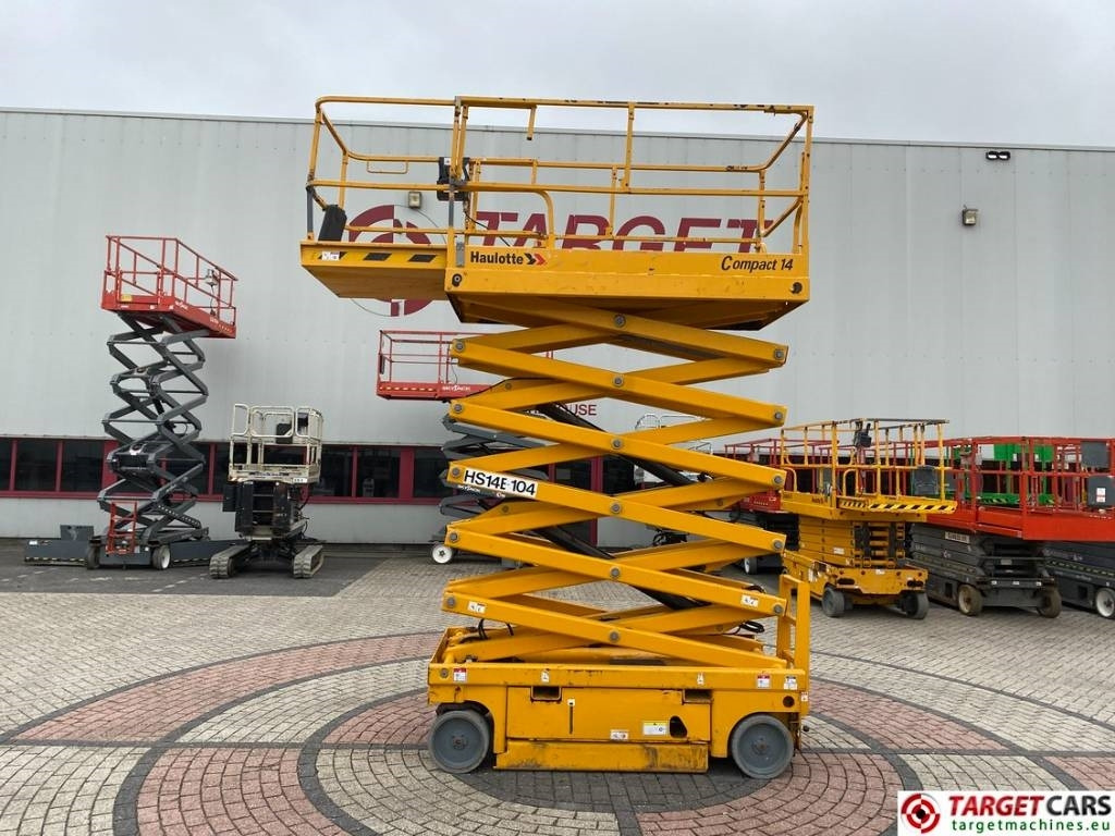 Haulotte Compact 14 Electric Scissor Work lift 1385cm - Sakselift: billede 5 Haulotte Compact 14 Electric Scissor Work lift 1385cm - Sakselift: billede 5