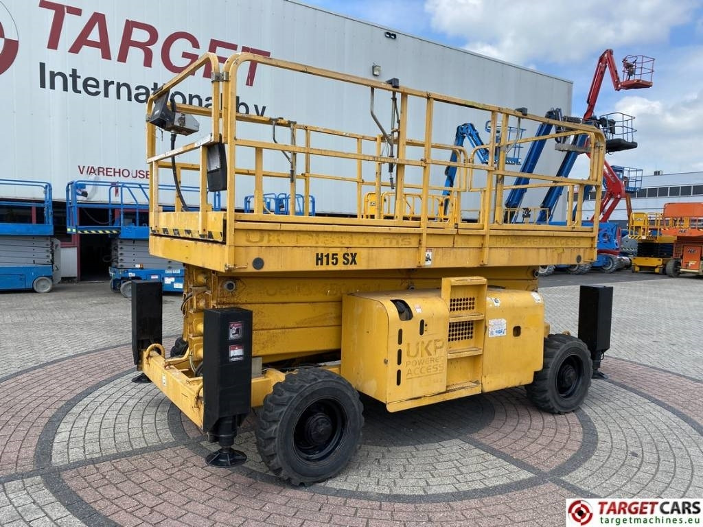 Haulotte H15SXNT Diesel H15SX 4x4 Scissor Work Lift 1500cm - Sakselift: billede 1 Haulotte H15SXNT Diesel H15SX 4x4 Scissor Work Lift 1500cm - Sakselift: billede 1