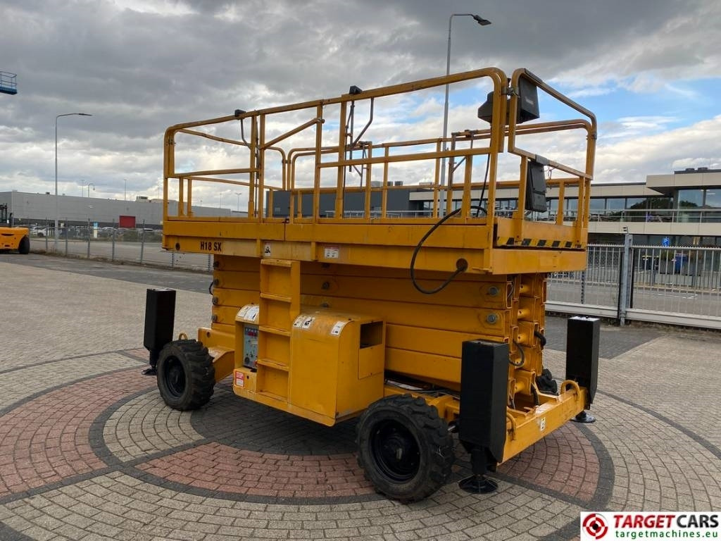 Haulotte H18SDX Diesel H18SX Scissor 4x4 Work Lift 1800cm - Sakselift: billede 2 Haulotte H18SDX Diesel H18SX Scissor 4x4 Work Lift 1800cm - Sakselift: billede 2