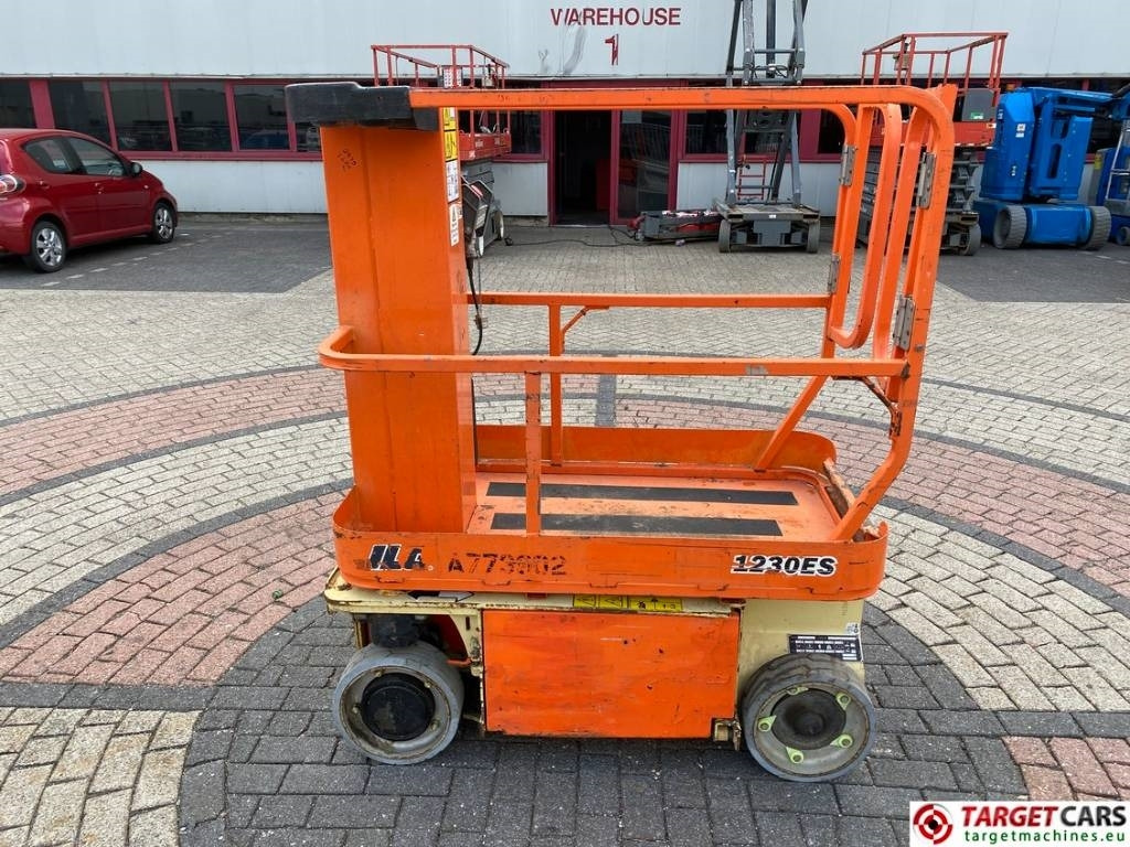 JLG 1230ES Electric Vertical Mast Work Lift 566cm - Søjlelift: billede 5 JLG 1230ES Electric Vertical Mast Work Lift 566cm - Søjlelift: billede 5