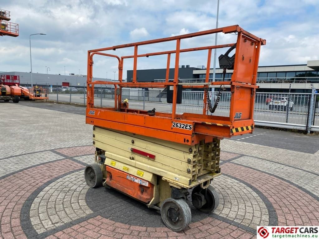 JLG 2632ES Electric Scissor Work Lift 977cm - Sakselift: billede 2 JLG 2632ES Electric Scissor Work Lift 977cm - Sakselift: billede 2