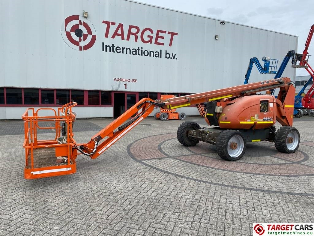 JLG 600AJ Articulated 4x4x4 Diesel Boom Lift 2047cm - Bomlift: billede 1 JLG 600AJ Articulated 4x4x4 Diesel Boom Lift 2047cm - Bomlift: billede 1