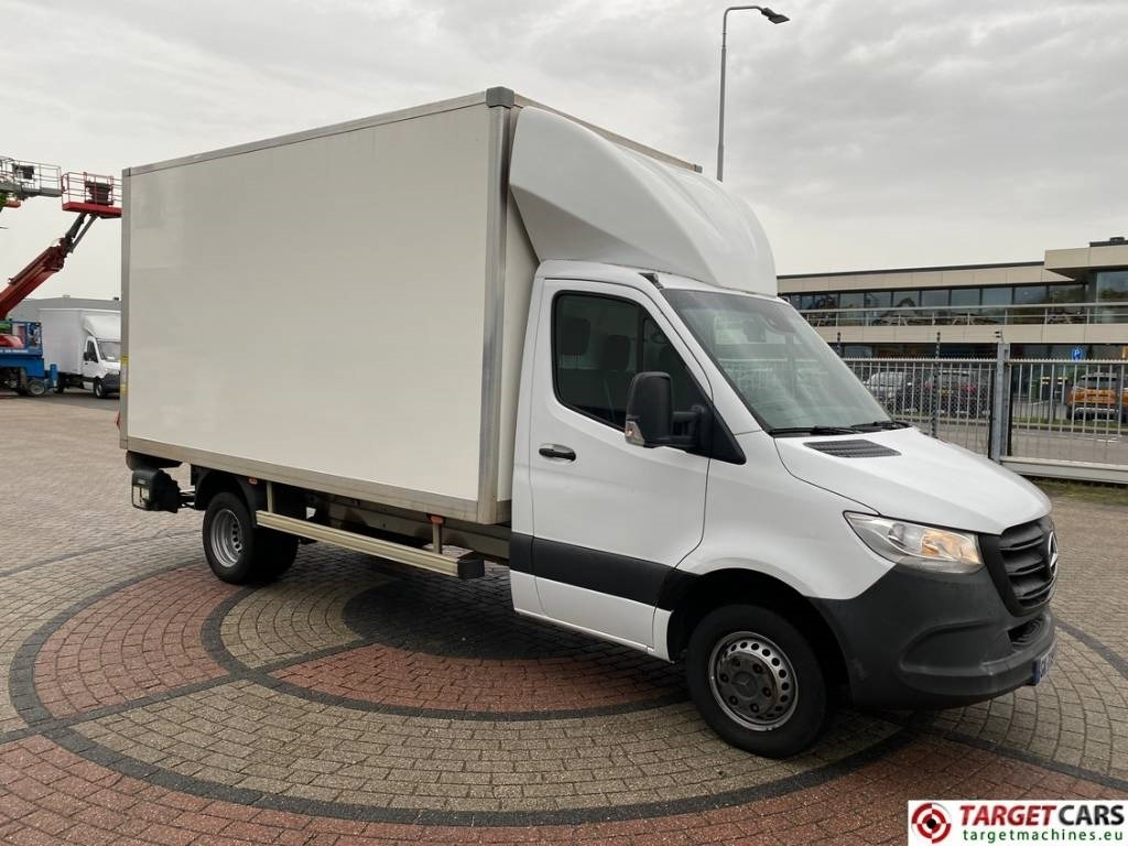 Mercedes-Benz Sprinter 515CDI Closed Box Van Taillift - Lastbil varevogn: billede 2 Mercedes-Benz Sprinter 515CDI Closed Box Van Taillift - Lastbil varevogn: billede 2