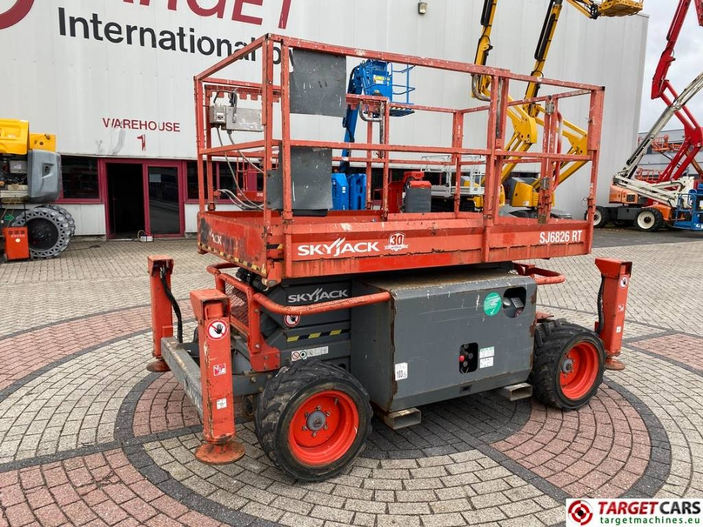 SkyJack SJ6826 RT Diesel 4x4 Scissor Work Lift 992cm  - Sakselift: billede 1 SkyJack SJ6826 RT Diesel 4x4 Scissor Work Lift 992cm  - Sakselift: billede 1