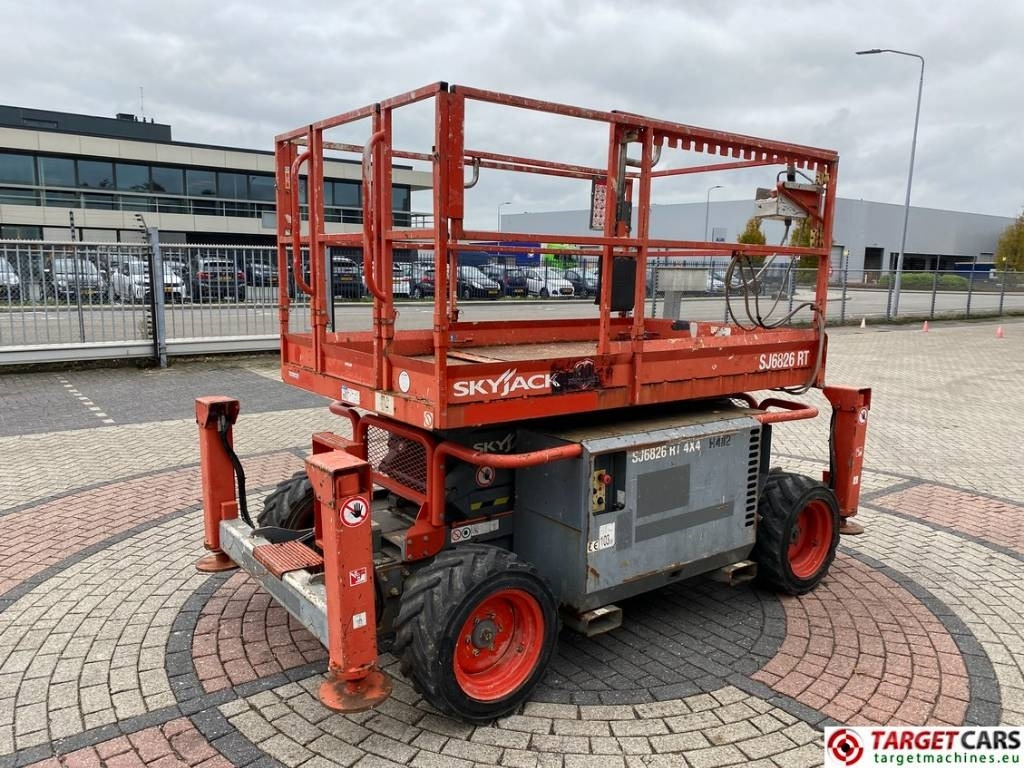 SkyJack SJ6826 RT Diesel 4x4 Scissor Work Lift 992cm  - Sakselift: billede 3 SkyJack SJ6826 RT Diesel 4x4 Scissor Work Lift 992cm  - Sakselift: billede 3