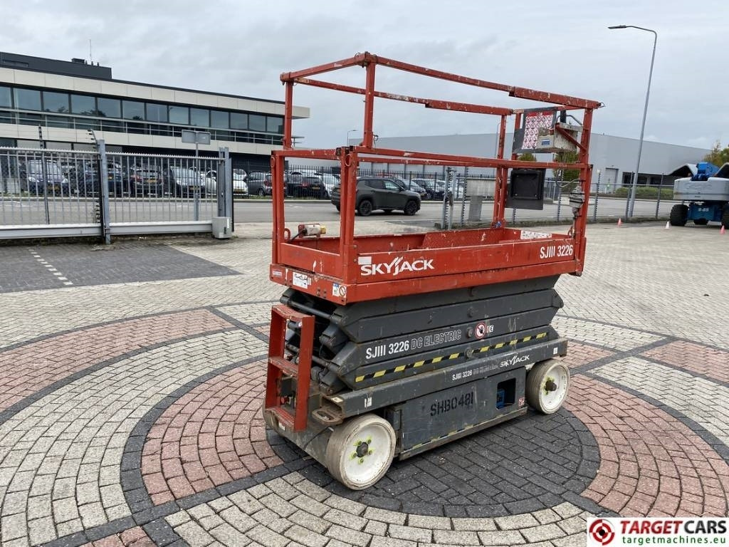 SkyJack SJIII-3226 Electric Scissor Work Lift 990cm  - Sakselift: billede 3 SkyJack SJIII-3226 Electric Scissor Work Lift 990cm  - Sakselift: billede 3