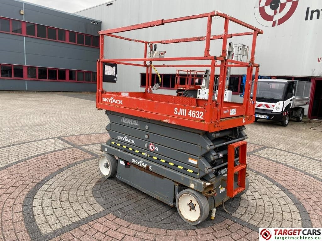 SkyJack SJIII-4632 Electric 4632 Scissor Work Lift 1170cm - Sakselift: billede 4 SkyJack SJIII-4632 Electric 4632 Scissor Work Lift 1170cm - Sakselift: billede 4