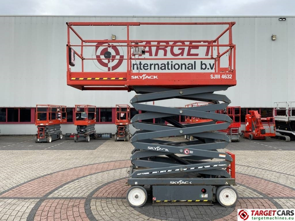 SkyJack SJIII-4632 Electric Scissor Work Lift 1170cm  - Sakselift: billede 5 SkyJack SJIII-4632 Electric Scissor Work Lift 1170cm  - Sakselift: billede 5