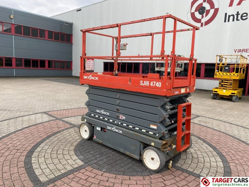 SkyJack SJIII-4740 Electric 4740 Scissor Work Lift 1380cm  - Sakselift: billede 4 SkyJack SJIII-4740 Electric 4740 Scissor Work Lift 1380cm  - Sakselift: billede 4