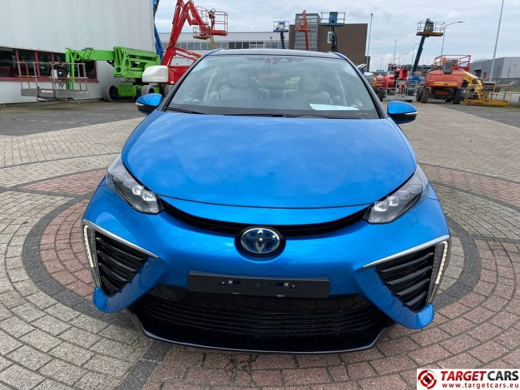 Toyota Mirai FCV HydroGen FuelCell - Sedan: billede 2 Toyota Mirai FCV HydroGen FuelCell - Sedan: billede 2
