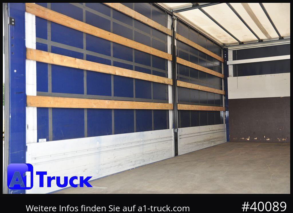 RENAULT D 240, 4x2, Ladebordwand, LBW, guter Zustand - Lastbil med presenning: billede 2 RENAULT D 240, 4x2, Ladebordwand, LBW, guter Zustand - Lastbil med presenning: billede 2