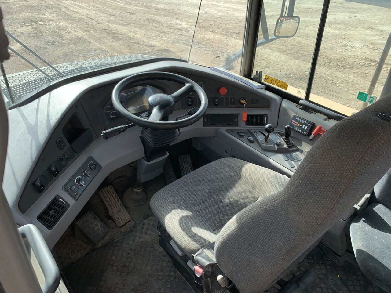 Knækstyret dumper VOLVO A30F: billede 8 Knækstyret dumper VOLVO A30F: billede 8