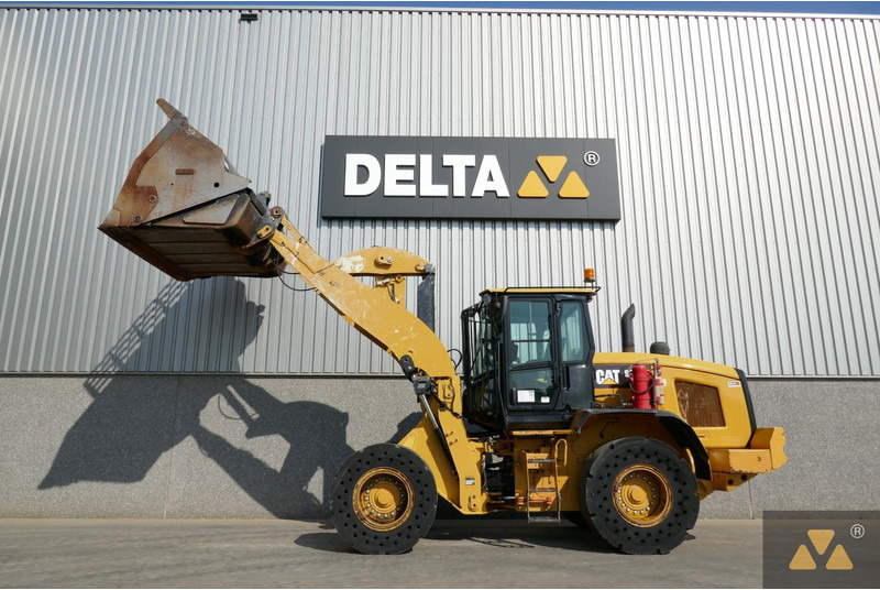 Gummihjulslæsser Caterpillar 938M: billede 8