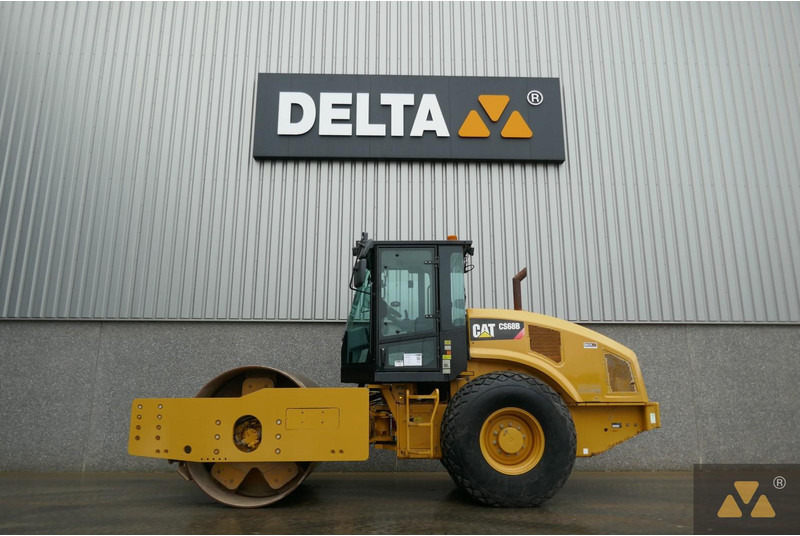 Caterpillar CS68B - Tromle: billede 1 Caterpillar CS68B - Tromle: billede 1