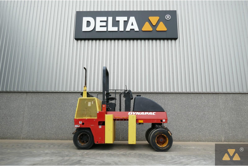Dynapac CP142 - Gummihjulstromle: billede 2 Dynapac CP142 - Gummihjulstromle: billede 2