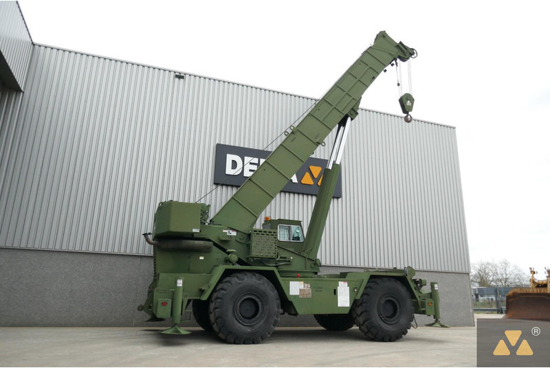 Grove RT875 Ex-army - Groft terræn kran: billede 5 Grove RT875 Ex-army - Groft terræn kran: billede 5