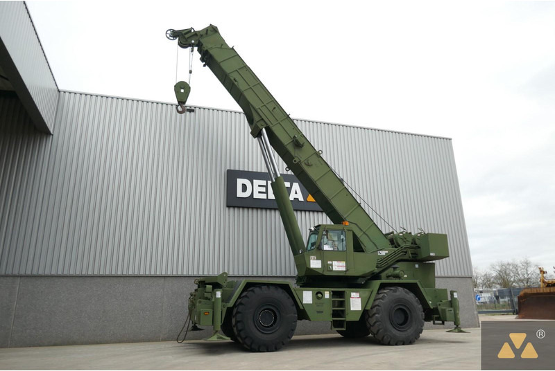 Grove RT875 Ex-army - Groft terræn kran: billede 4 Grove RT875 Ex-army - Groft terræn kran: billede 4