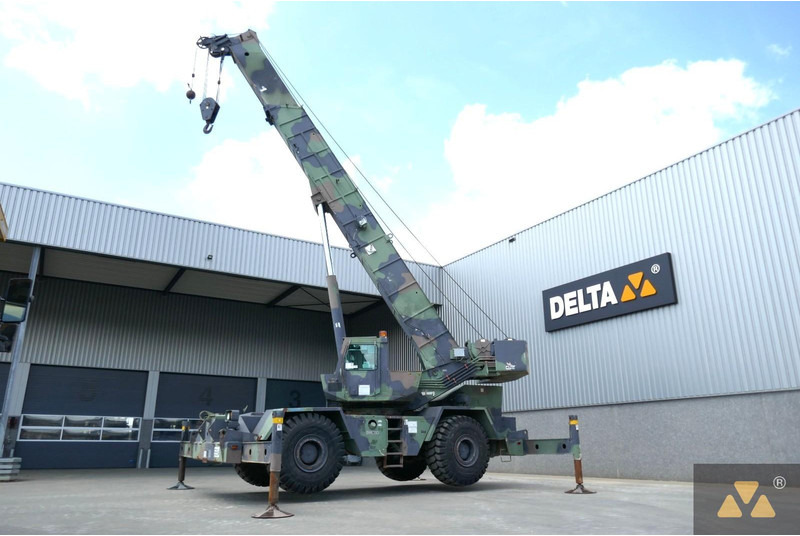 Grove RT875 Ex-army - Groft terræn kran: billede 3 Grove RT875 Ex-army - Groft terræn kran: billede 3