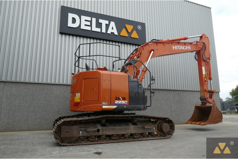 Hitachi ZX225USLC-6 - Bæltegravemaskine: billede 5 Hitachi ZX225USLC-6 - Bæltegravemaskine: billede 5