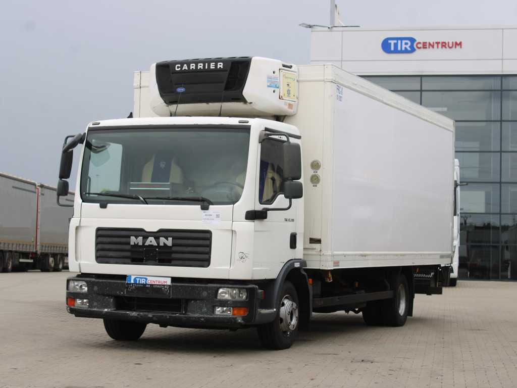 MAN TGL 12.210, EURO 4, HYDRAULIC FRONT, CARRIER SUPRA 850 Mt, 2X EVAPORATOR - Kølevogn lastbil: billede 1 MAN TGL 12.210, EURO 4, HYDRAULIC FRONT, CARRIER SUPRA 850 Mt, 2X EVAPORATOR - Kølevogn lastbil: billede 1